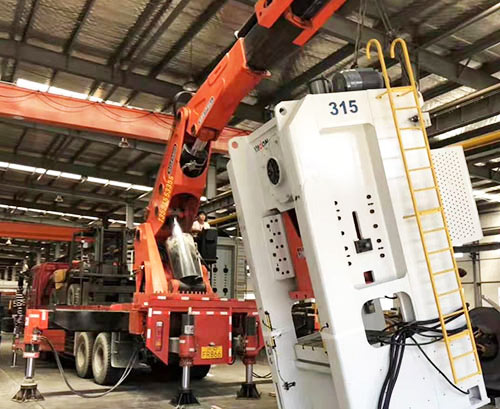 雁江提升工作效率，选择优质折臂吊租赁服务