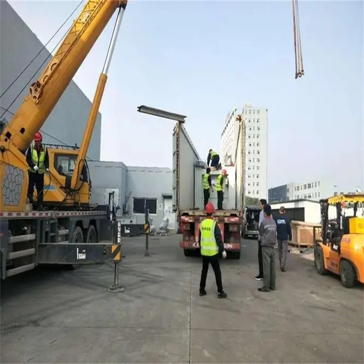 雁江如何找到附近的吊车救援服务